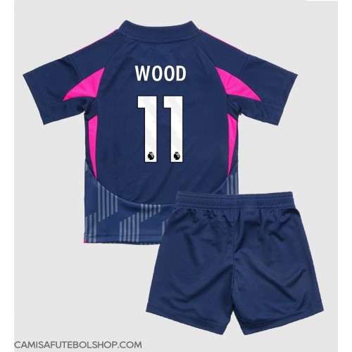 Camisa de time de futebol Nottingham Forest Chris Wood #11 Replicas 2º Equipamento Infantil 2024-25 Manga Curta (+ Calças curtas)